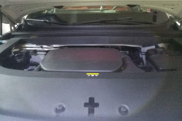 Used Li Auto L6 2024 Max Engine Bay