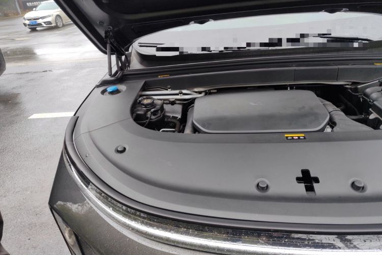 Used Li Auto L6 2024 Pro Model Engine Bay Right