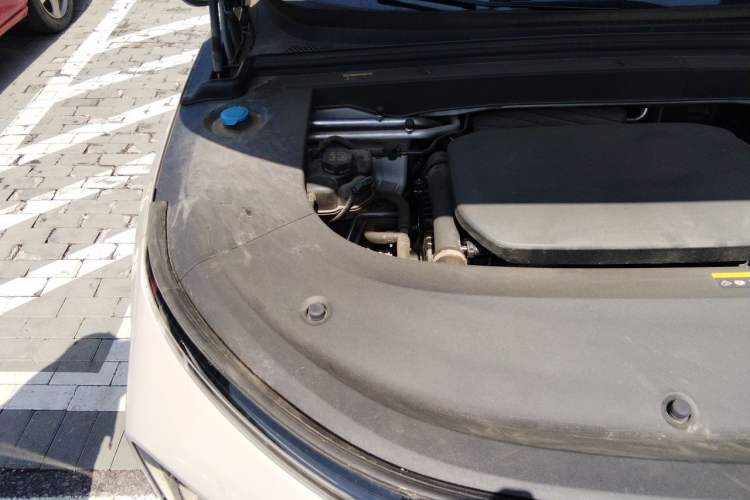 Used Li Auto L6 2024 Max Engine Bay Right