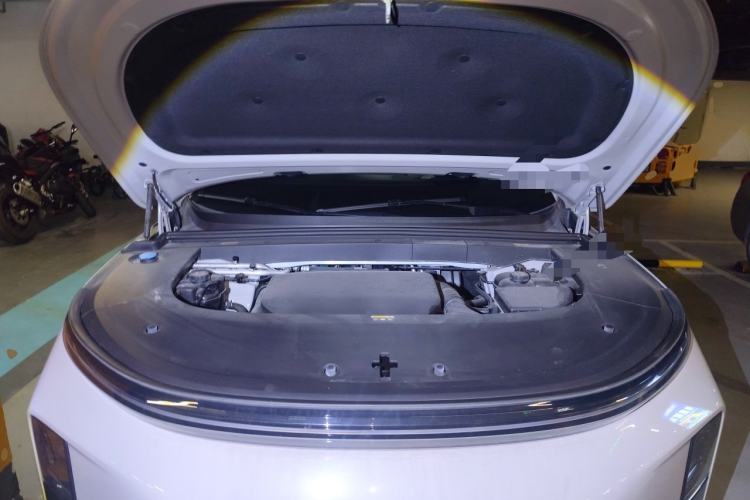 Used Li Auto L6 2024 Pro Model Engine Bay
