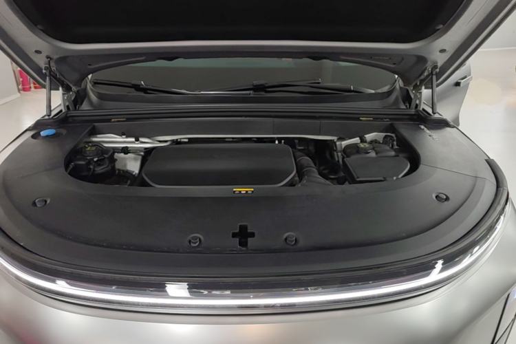 Used Li Auto L6 2024 Max Engine Bay