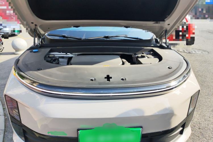 Used Li Auto L6 2024 Pro Model Engine Bay