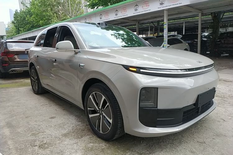Used Li Auto L6 2024 Max Exterior 1