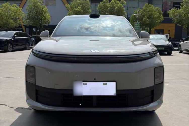 Used Li Auto L6 2024 Max Exterior 2