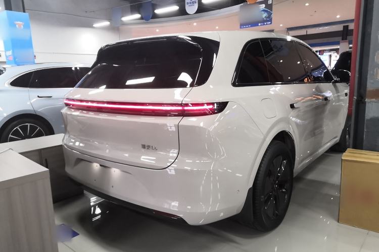 Used Li Auto L6 2024 Pro Model Exterior 3