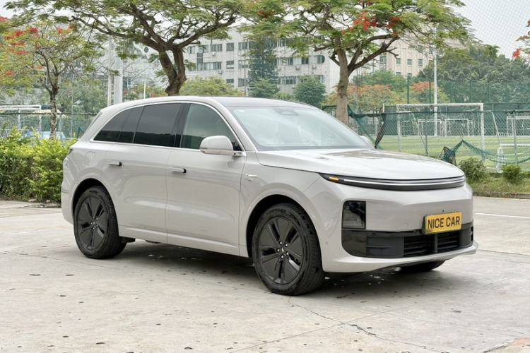 Used Li Auto L6 2024 Pro Model Exterior 3