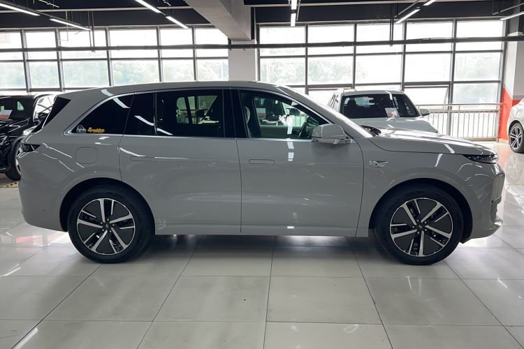 Used Li Auto L6 2024 Pro Model Exterior 3