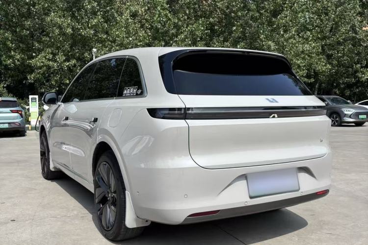 Used Li Auto L6 2024 Max Exterior 4