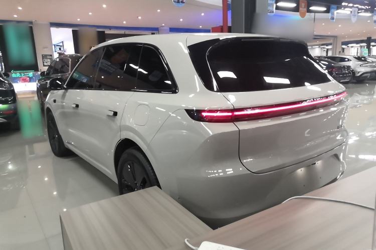 Used Li Auto L6 2024 Pro Model Exterior 5