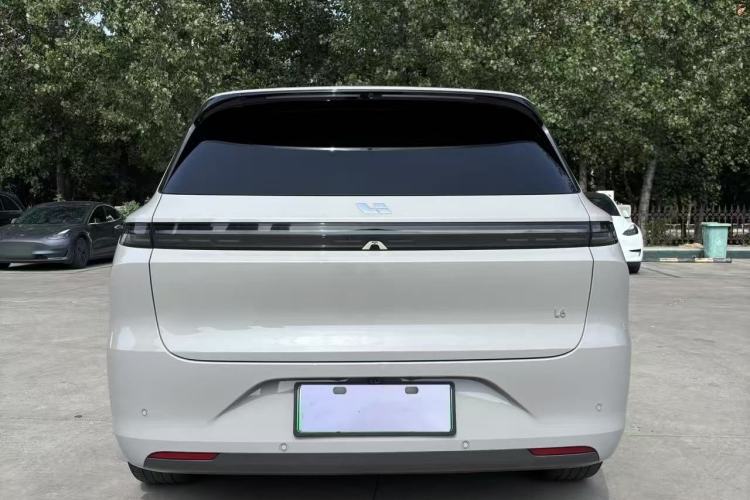 Used Li Auto L6 2024 Max Exterior 5