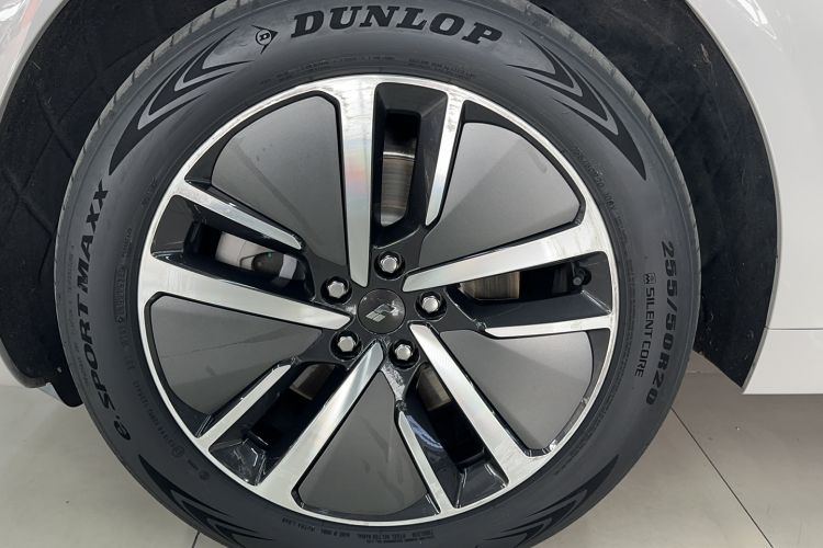 Used Li Auto L6 2024 Pro Model Exterior 5