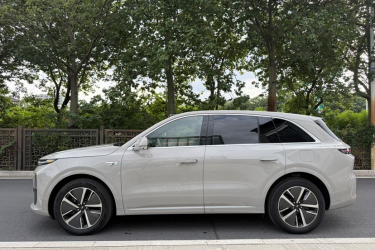 Used Li Auto L6 2024 Max Exterior 6