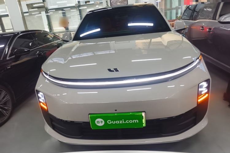 Used Li Auto L6 2024 Pro Model Front