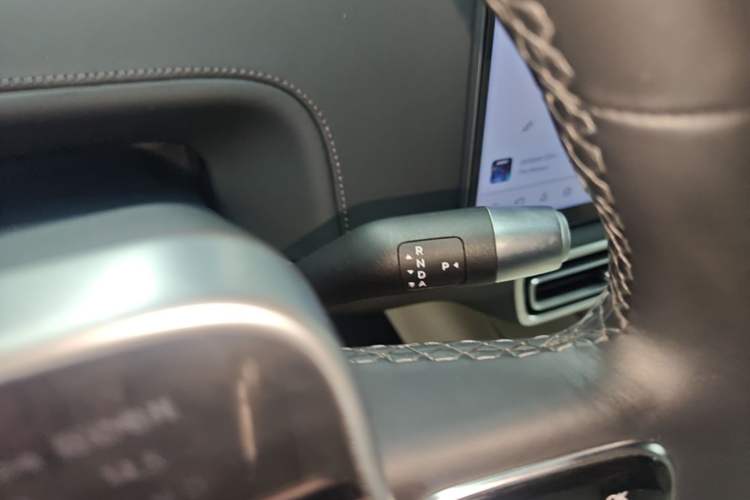 Used Li Auto L6 2024 Max Gear Lever