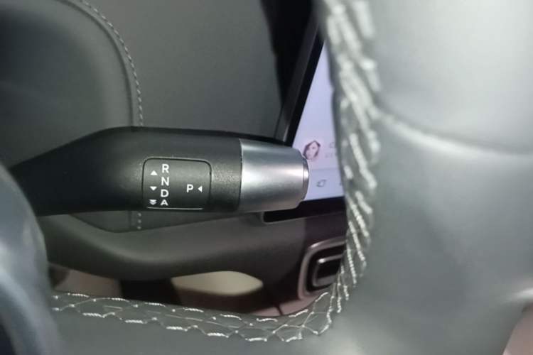 Used Li Auto L6 2024 Pro Model Gear Lever