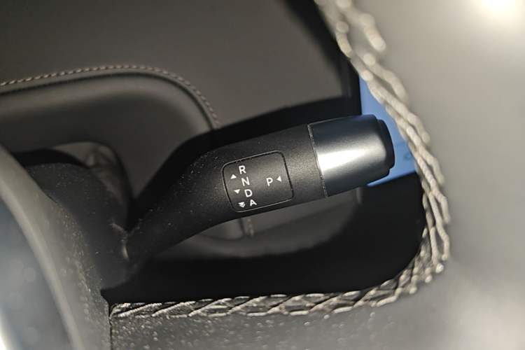 Used Li Auto L6 2024 Pro Model Gear Lever