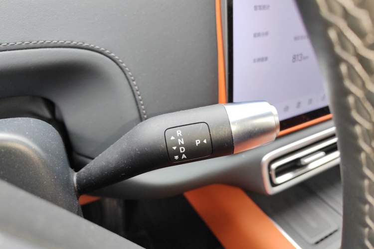 Used Li Auto L6 2024 Pro Model Gear Lever