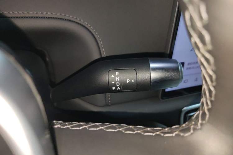 Used Li Auto L6 2024 Pro Model Gear Lever