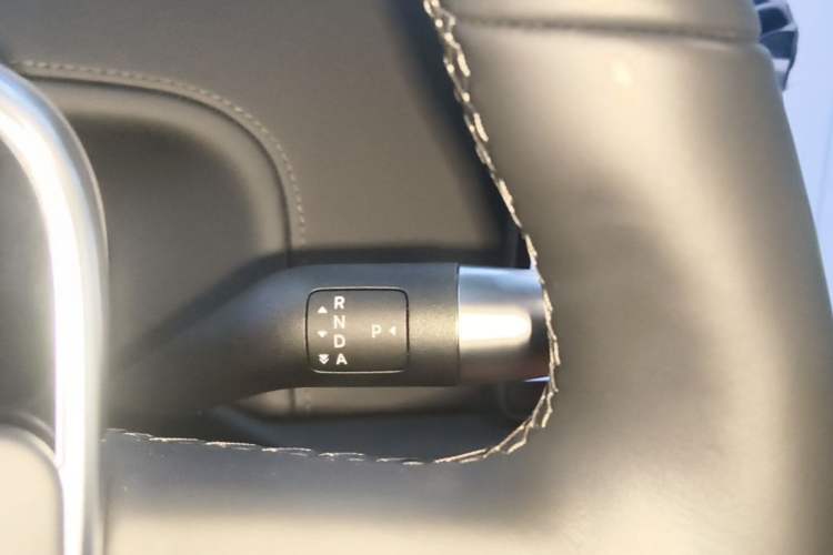 Used Li Auto L6 2024 Pro Model Gear Lever