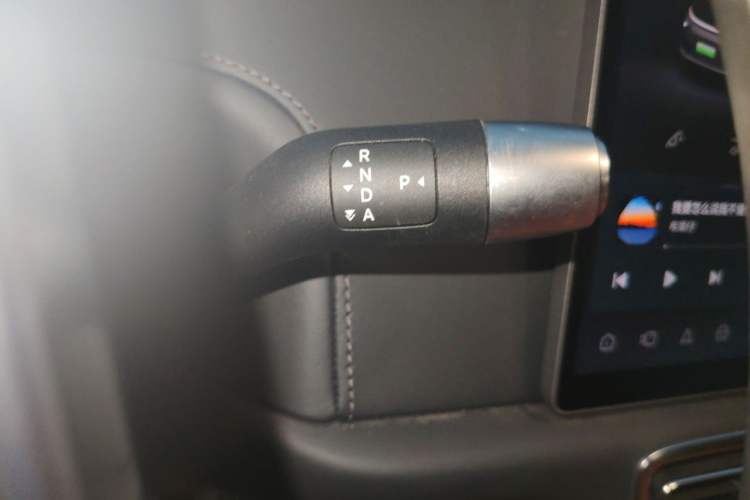 Used Li Auto L6 2024 Max Gear Lever