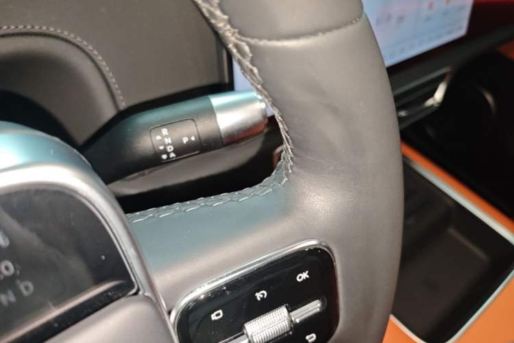 Used Li Auto L6 2024 Pro Model Gear Lever