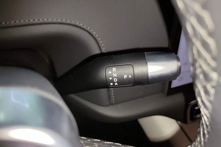 Used Li Auto L6 2024 Pro Model Gear Lever