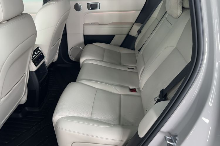 Used Li Auto L6 2024 Pro Model Interior 2