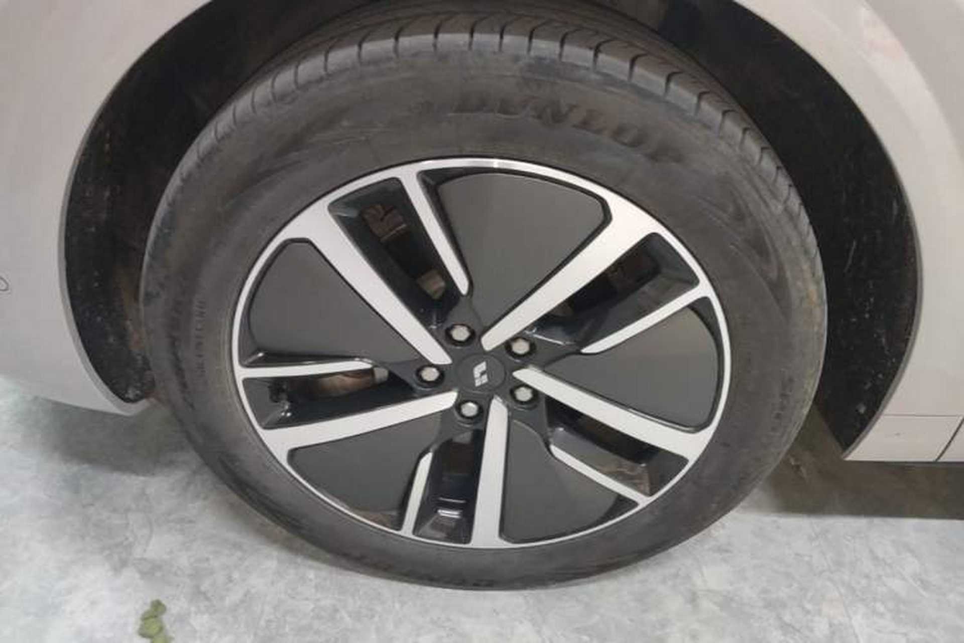 Used Li Auto L6 2024 Max Left Front Wheel Hub