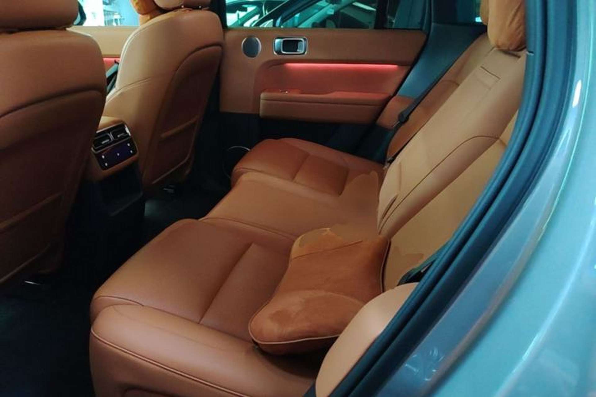 Used Li Auto L6 2024 Pro Model Left Rear Seat
