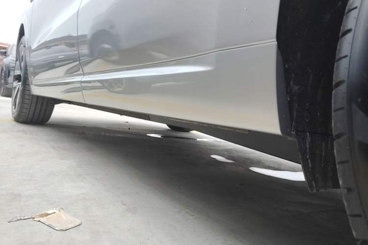 Used Li Auto L6 2024 Max Left Side Sill