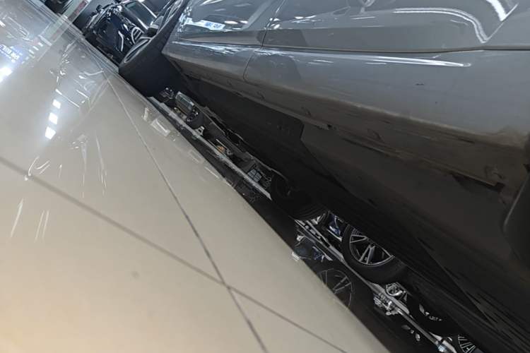 Used Li Auto L6 2024 Pro Model Left Side Sill