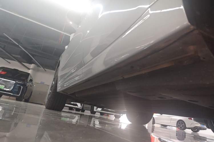 Used Li Auto L6 2024 Pro Model Left Side Sill
