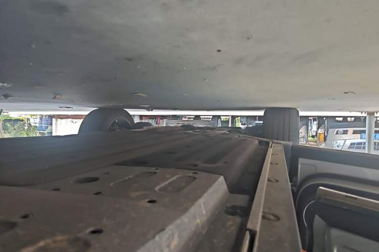 Used Li Auto L6 2024 Pro Model Left Side Sill