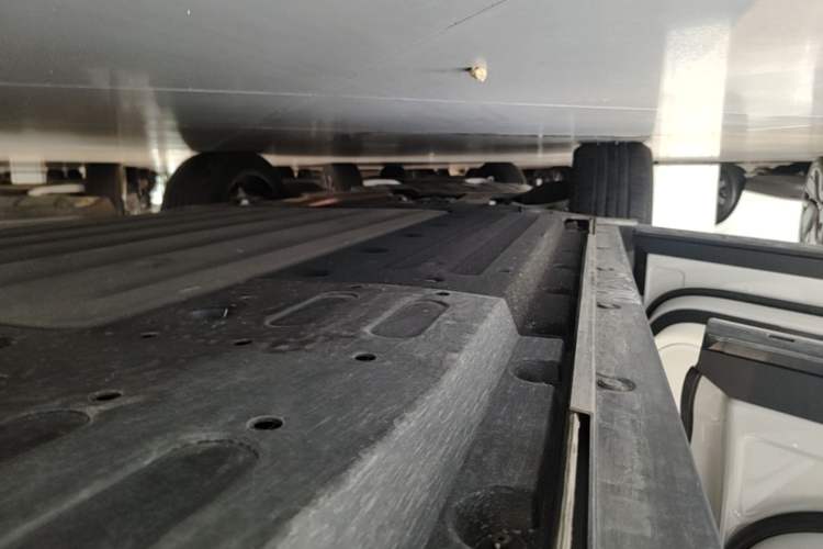 Used Li Auto L6 2024 Pro Model Left Side Sill
