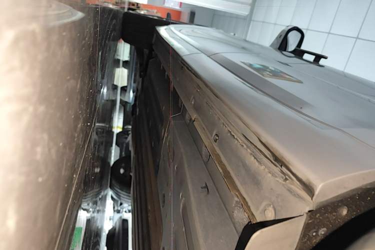 Used Li Auto L6 2024 Pro Model Left Side Sill