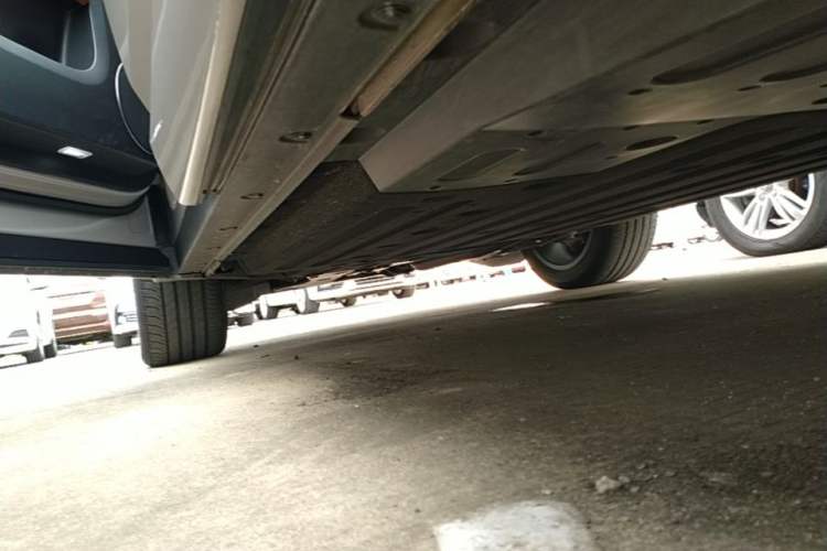 Used Li Auto L6 2024 Pro Model Left Side Sill