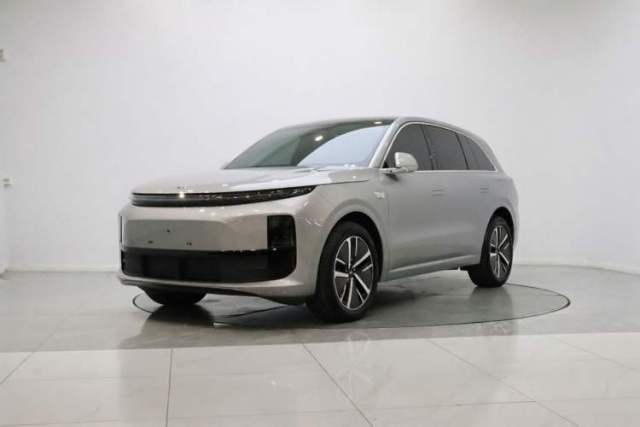 Ojetý Li Auto L6 2024 Pro Model