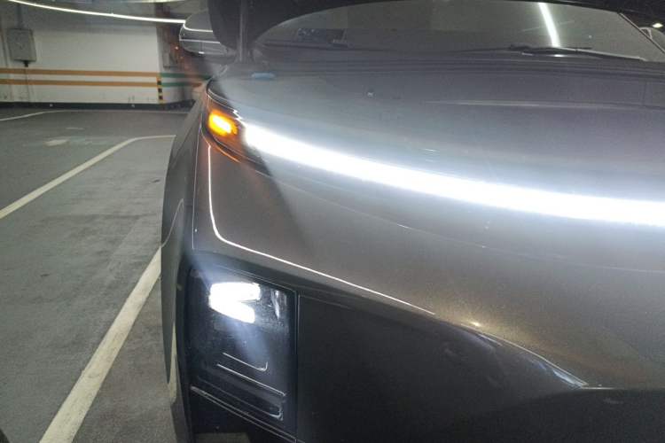 Used Li Auto L6 2024 Pro Model Right Front Headlight