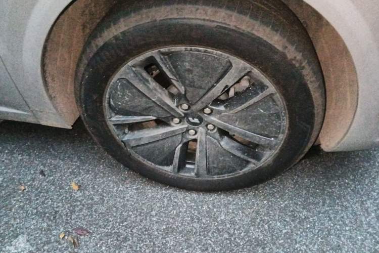 Used Li Auto L6 2024 Max Right Front Wheel Hub