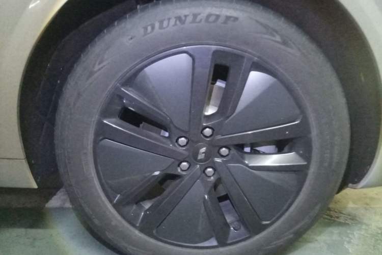 Used Li Auto L6 2024 Max Right Front Wheel Hub