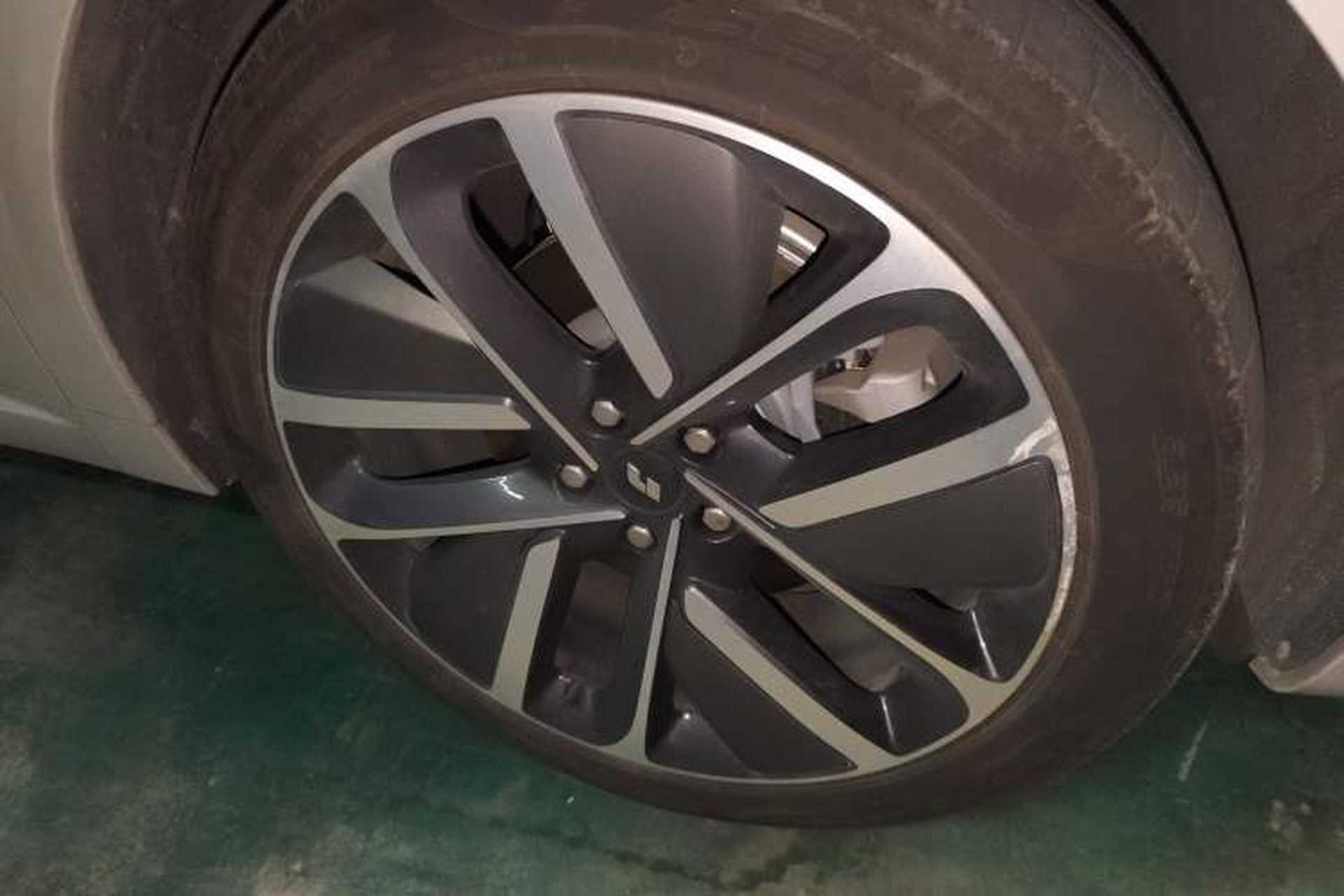 Used Li Auto L6 2024 Max Right Front Wheel Hub