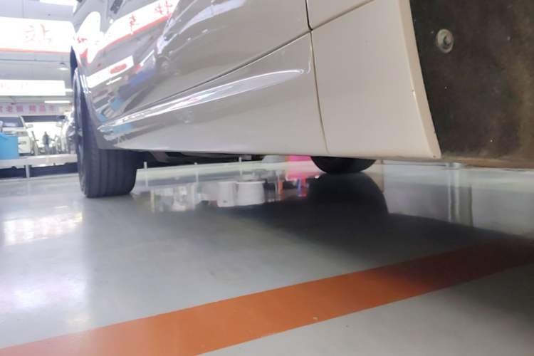 Used Li Auto L6 2024 Pro Model Right Side Sill