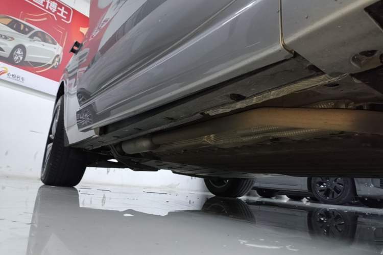 Used Li Auto L6 2024 Pro Model Right Side Sill