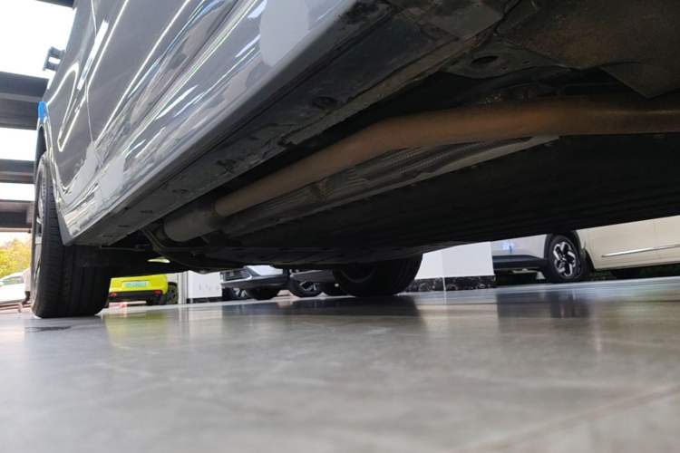 Used Li Auto L6 2024 Pro Model Right Side Sill