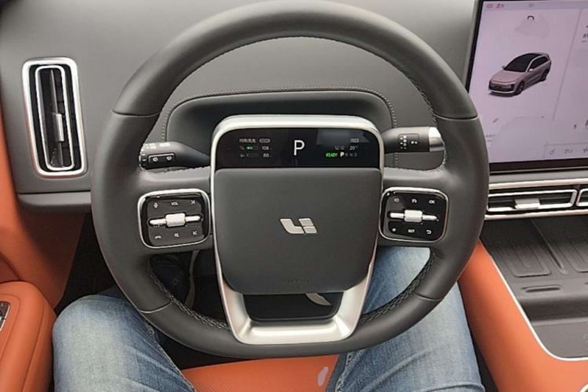 Used Li Auto L6 2024 Pro Model Steering Wheel