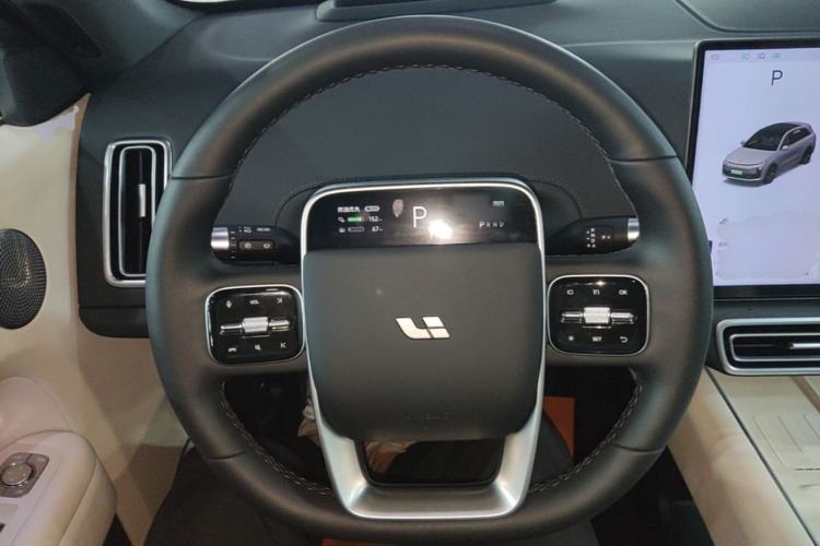 Used Li Auto L6 2024 Pro Model Steering Wheel
