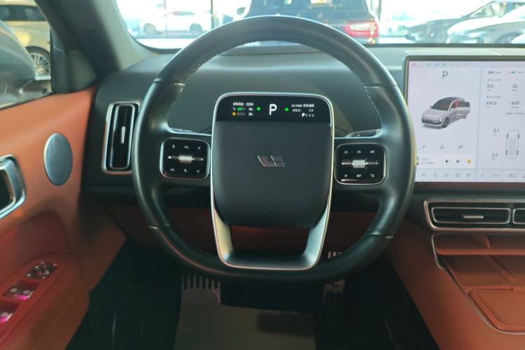 Used Li Auto L6 2024 Pro Model Steering Wheel