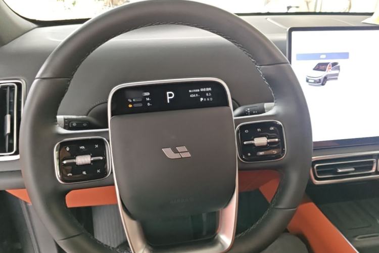 Used Li Auto L6 2024 Pro Model Steering Wheel