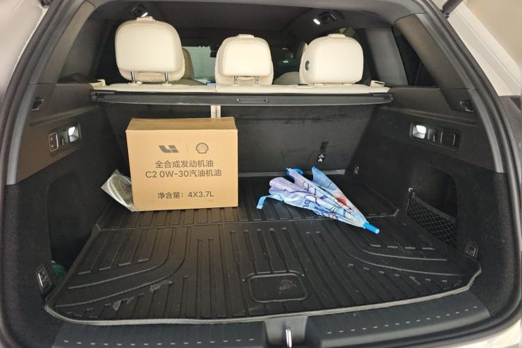 Used Li Auto L6 2024 Pro Model Trunk