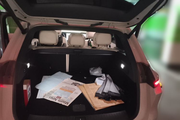 Used Li Auto L6 2024 Max Trunk